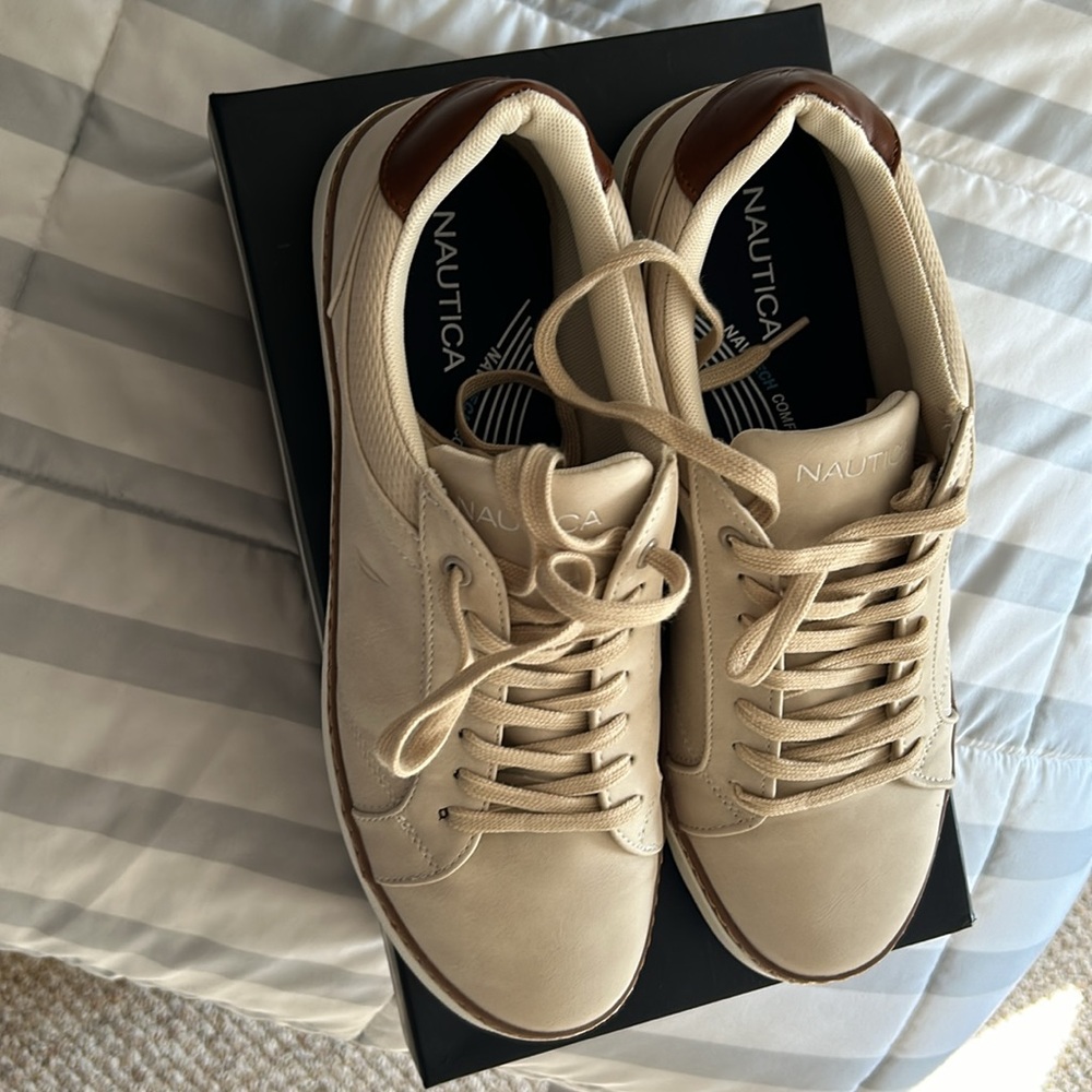 Nautica Men’s low Oxford shoes - Picture 2 of 7